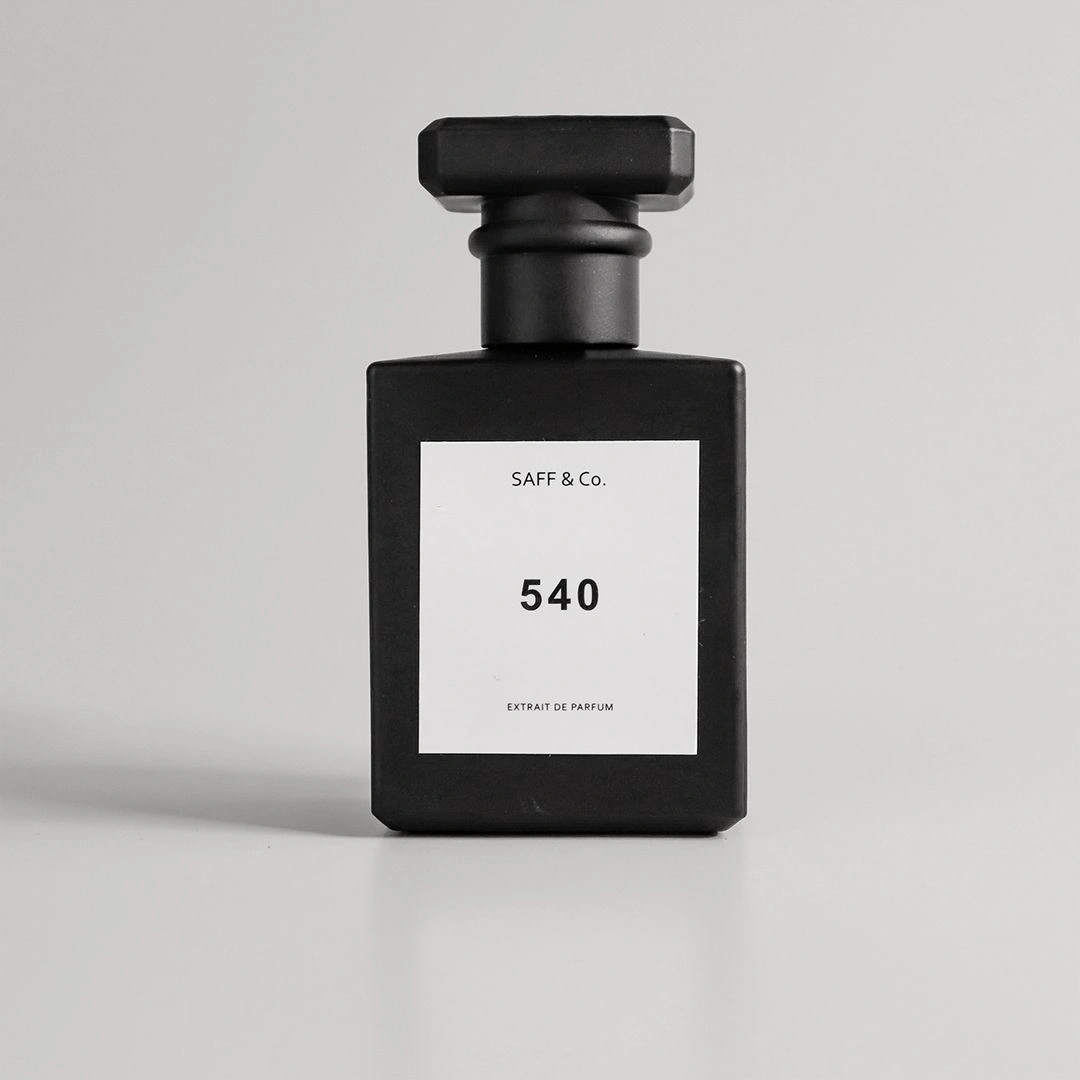 Original perfume image, without fotokatalog